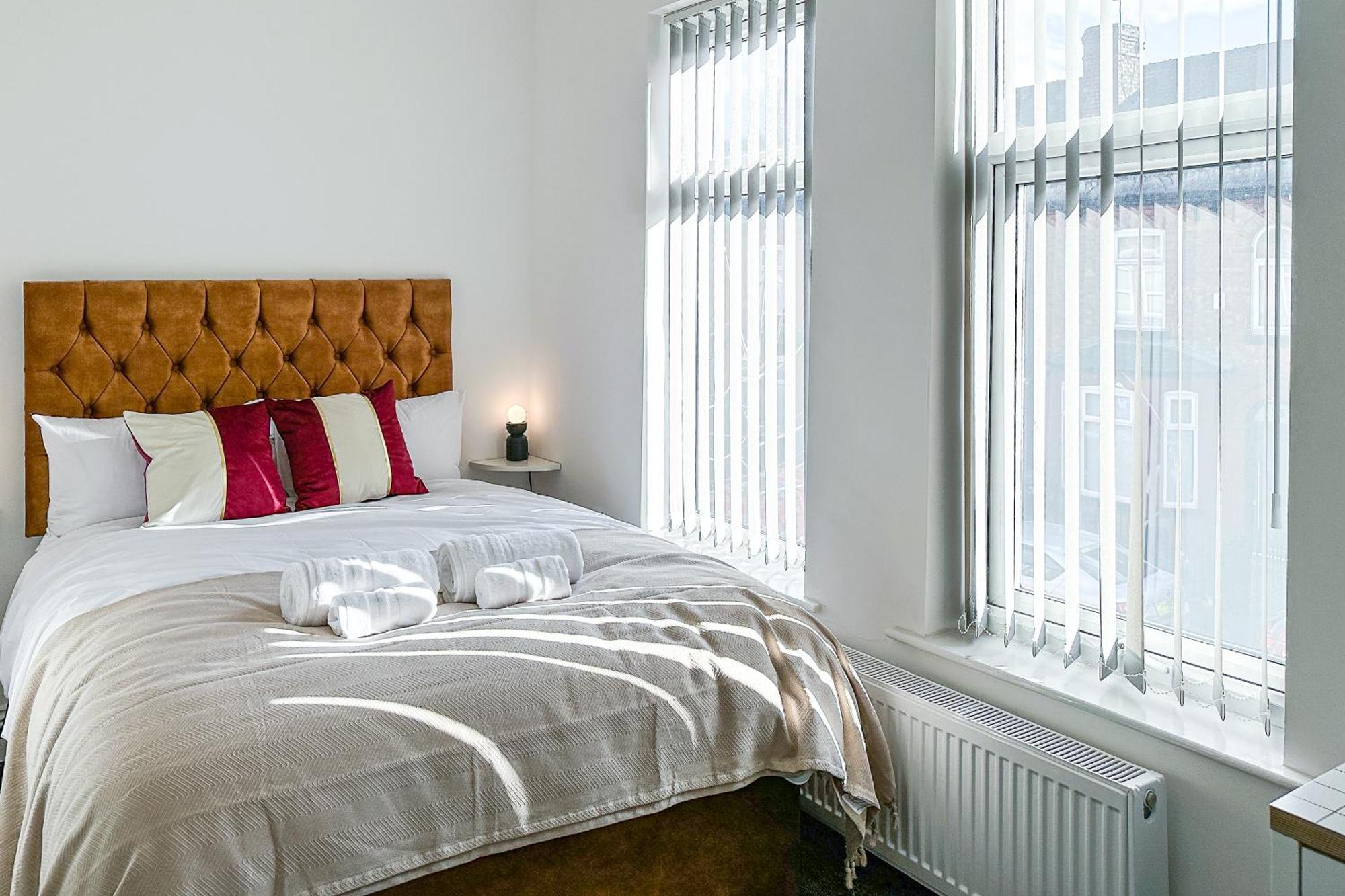 Ashfield Co-Living - Private Room Self-Cater Манчестер Екстер'єр фото
