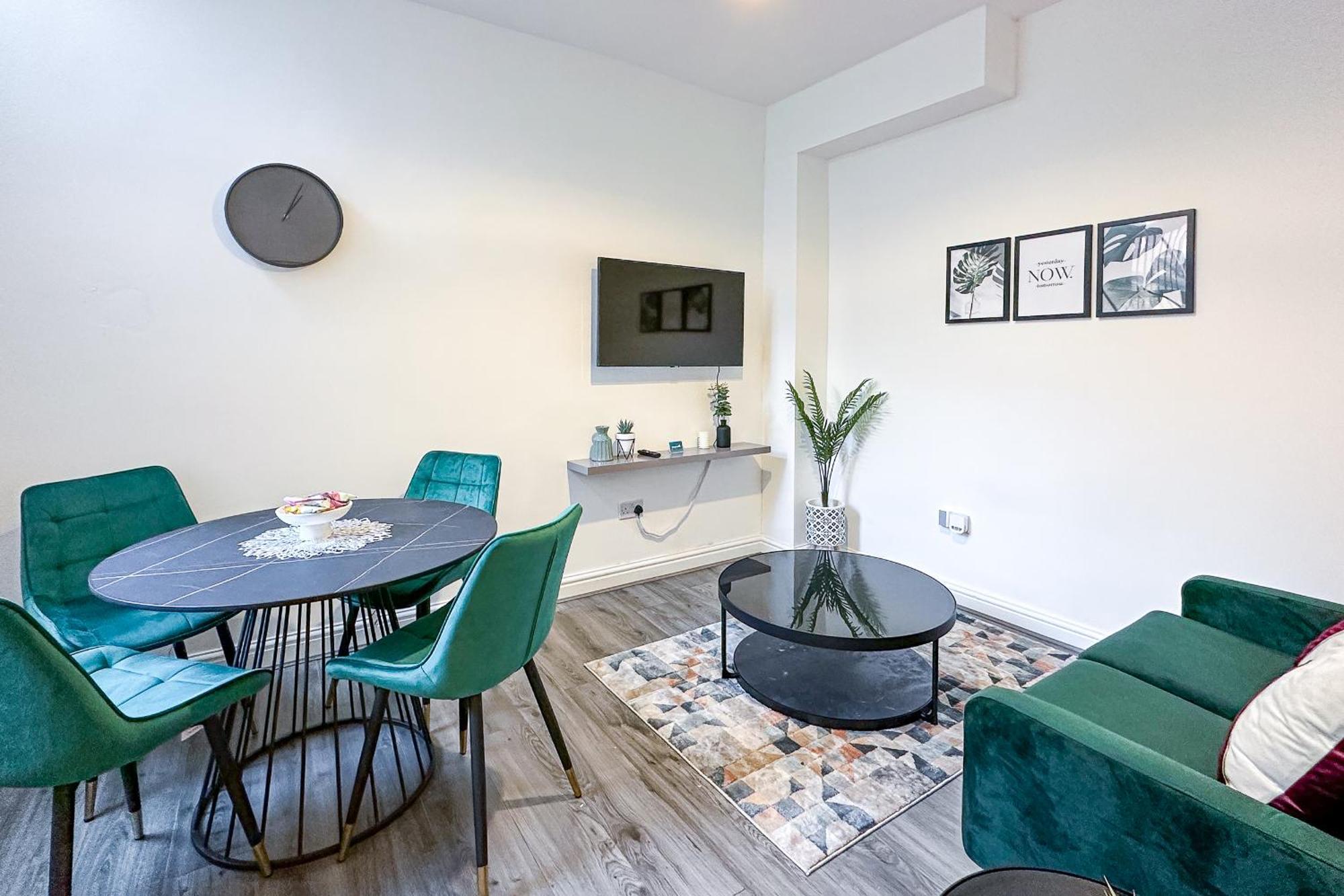 Ashfield Co-Living - Private Room Self-Cater Манчестер Екстер'єр фото