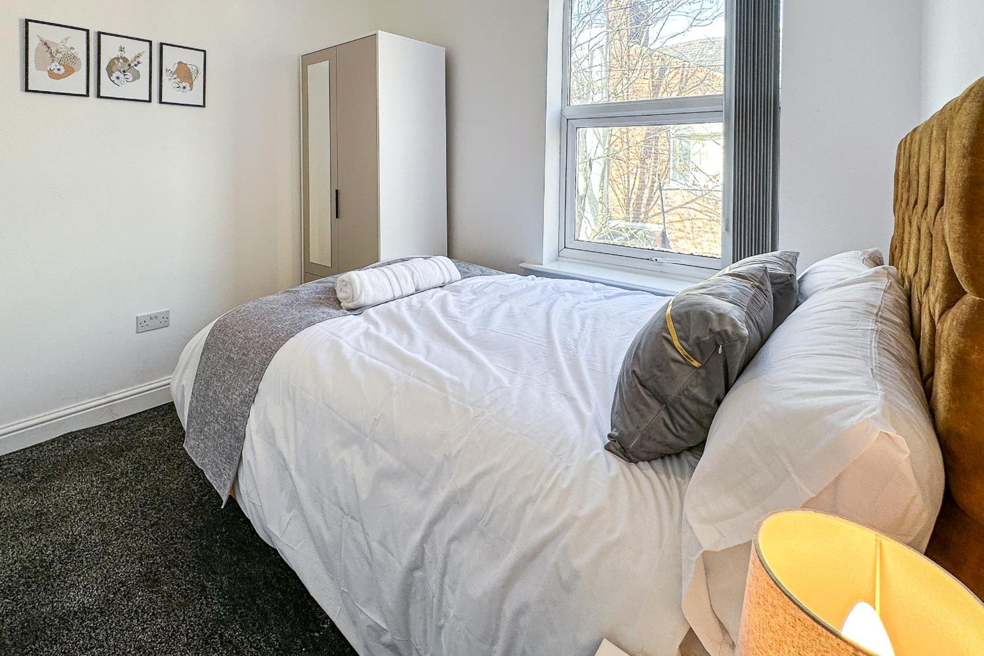 Ashfield Co-Living - Private Room Self-Cater Манчестер Екстер'єр фото