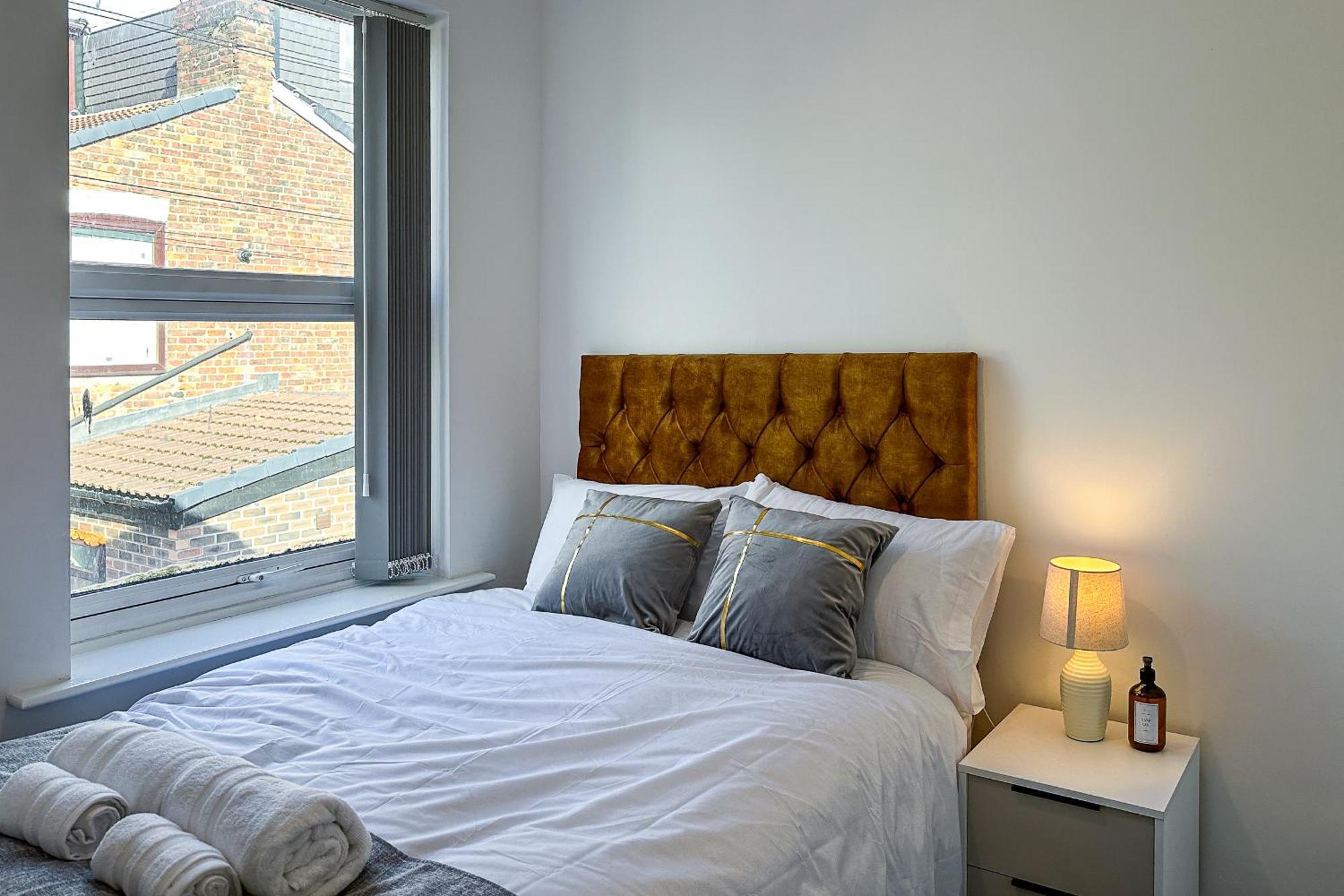 Ashfield Co-Living - Private Room Self-Cater Манчестер Екстер'єр фото